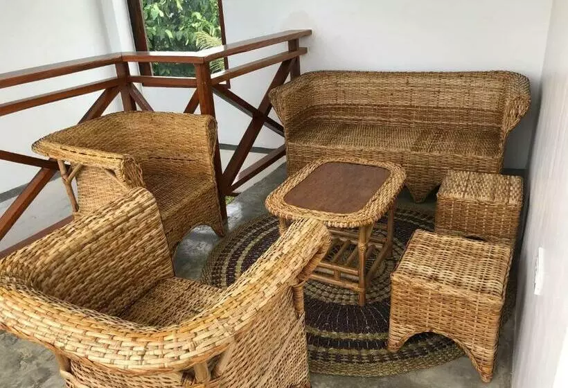 تختخواب و صبحانه Siargao Zita S Garden Inn