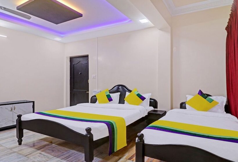 Itsy Hotels Hill Town, 500 Mtrs From Madikeri Fort