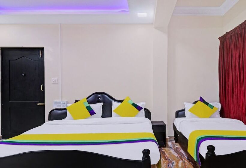 Itsy Hotels Hill Town, 500 Mtrs From Madikeri Fort