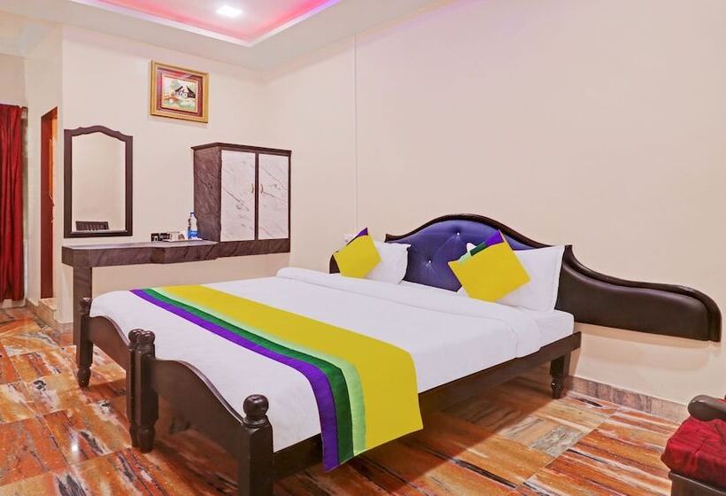 Itsy Hotels Hill Town, 500 Mtrs From Madikeri Fort