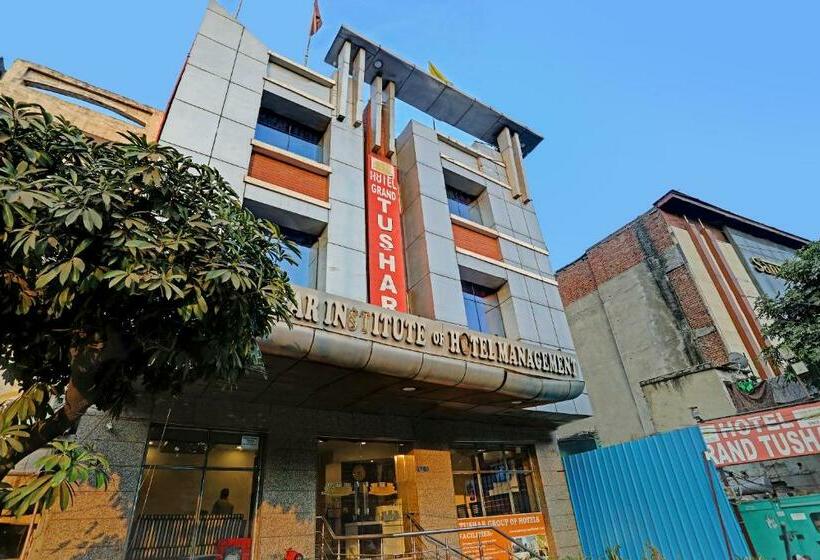 Отель Grand Tushar Ghaziabad Railway Station