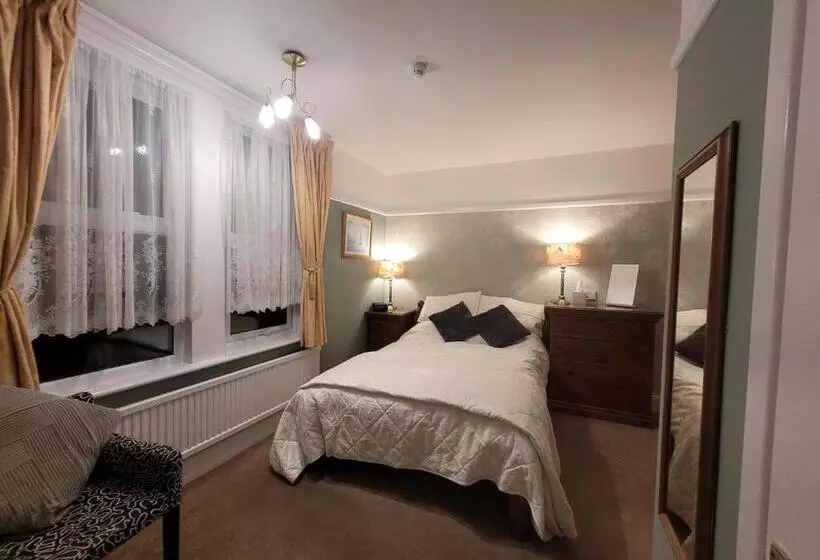 Bed and Breakfast Amberlea Guest House