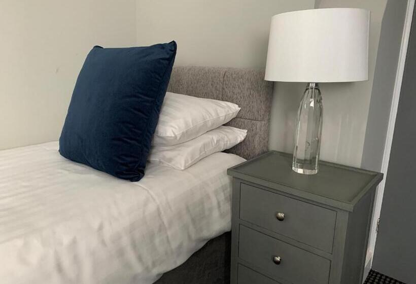 住宿加早餐  Badgemore Park