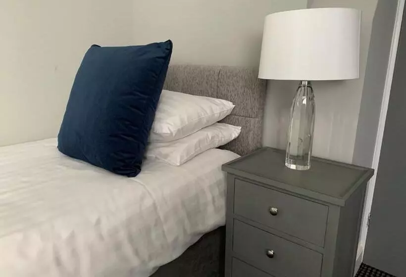 Bed and Breakfast Badgemore Park