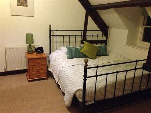 Kendal House B&b