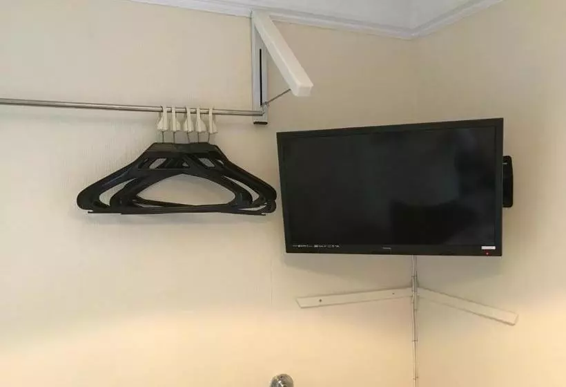 Bed and Breakfast The Acorn Lodge