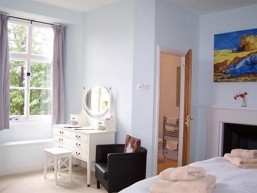 Bed and Breakfast Trimnells House