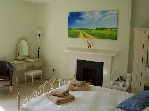 Bed and Breakfast Trimnells House