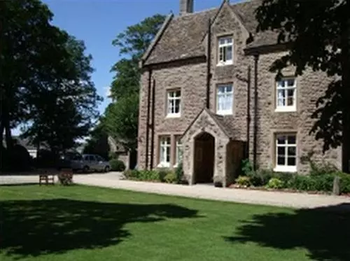 Bed and Breakfast Trimnells House