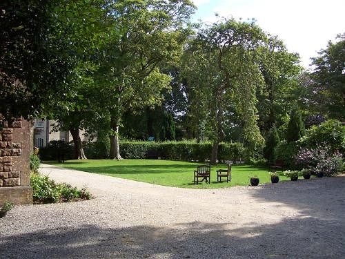 Bed and Breakfast Trimnells House