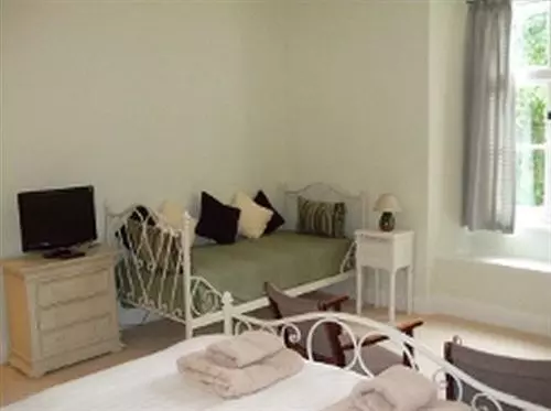 Bed and Breakfast Trimnells House