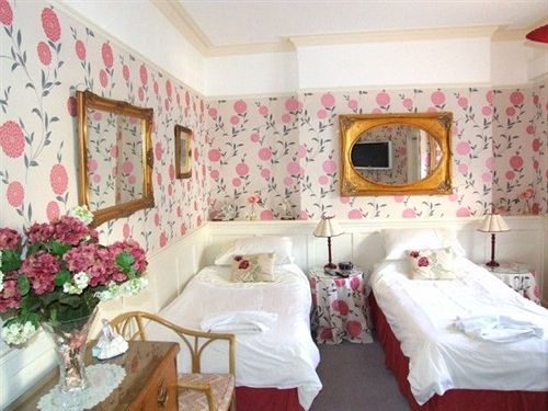 ベッドアンドブレックファースト Whitefriars