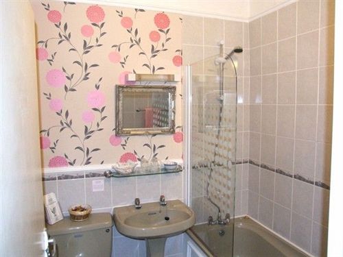 ベッドアンドブレックファースト Whitefriars