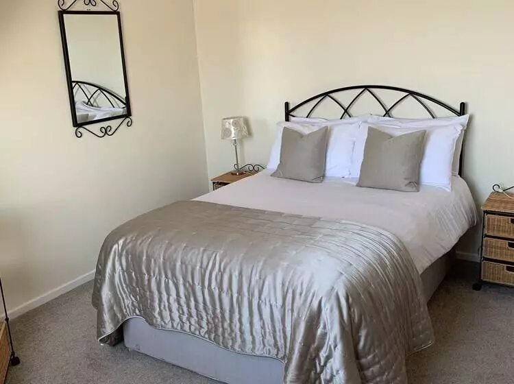 Belle Vue Apartments