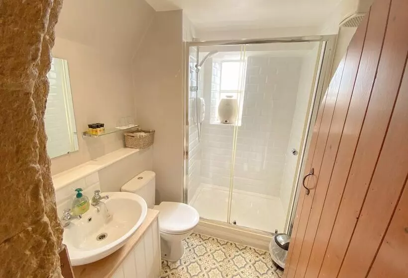 호텔 Castle At Edgehill