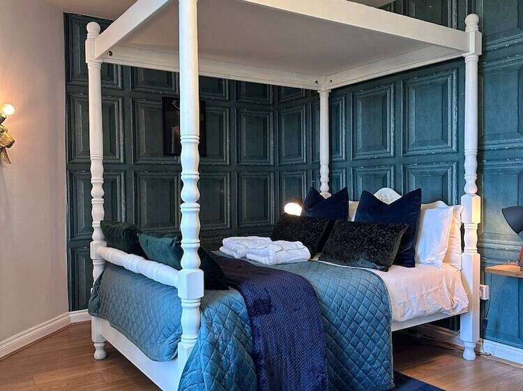 酒店 Castle At Edgehill