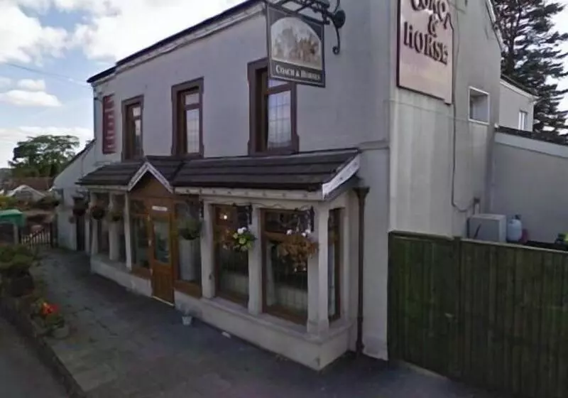 酒店 The Coach & Horses Inn