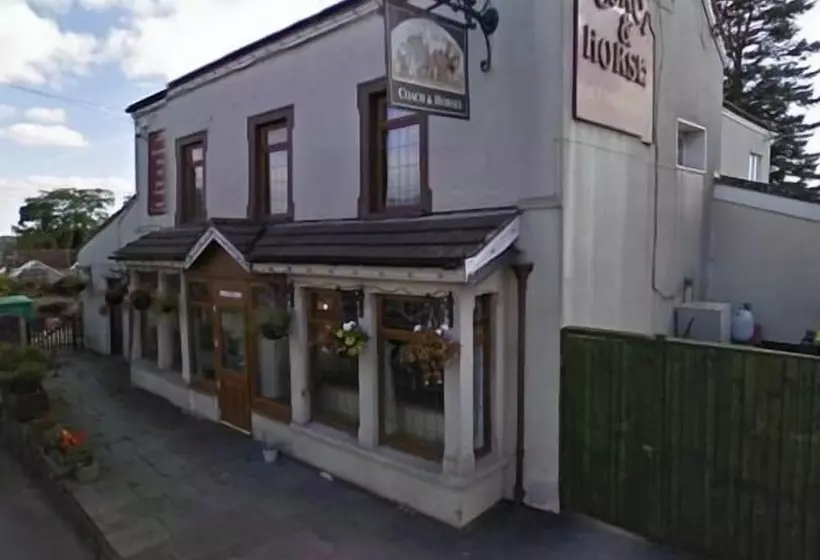 酒店 The Coach & Horses Inn