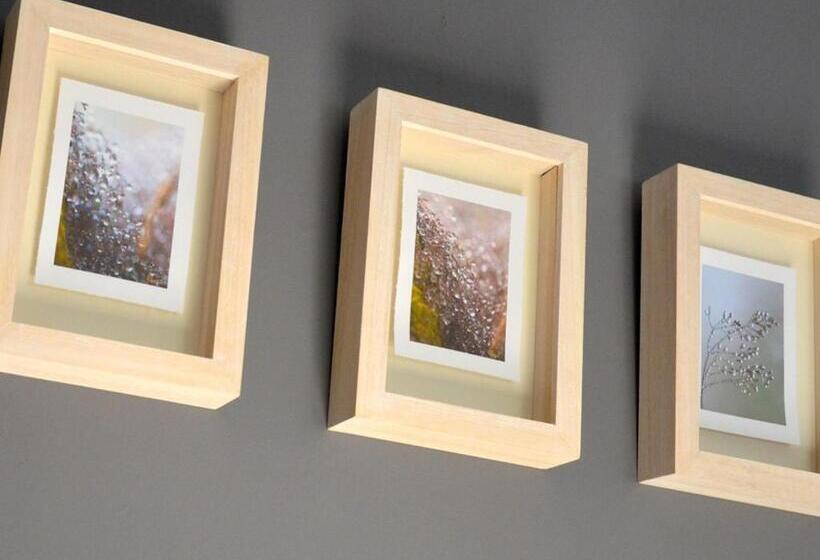 Отель The Courie Inn