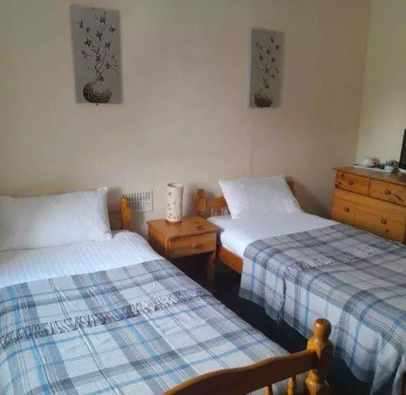 ホテル The Grapes