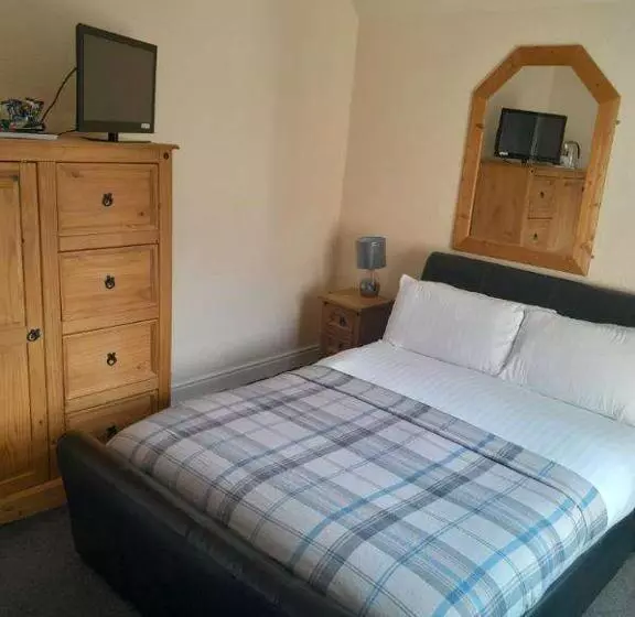 ホテル The Grapes