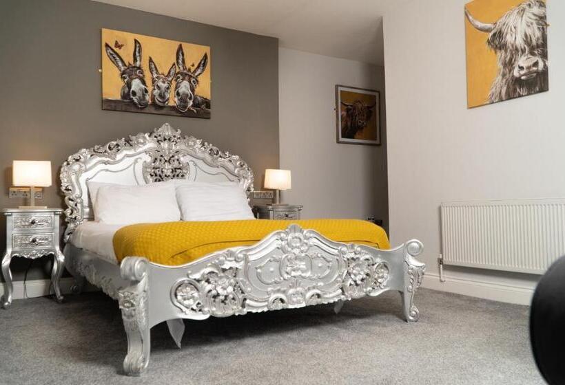 Отель The Lambton Worm