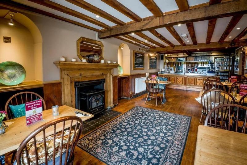 酒店 The Longboat Inn