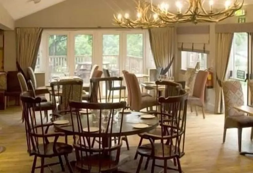 酒店 The Percy Arms