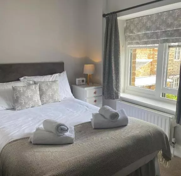 فندق The Sun Inn At Hook Norton