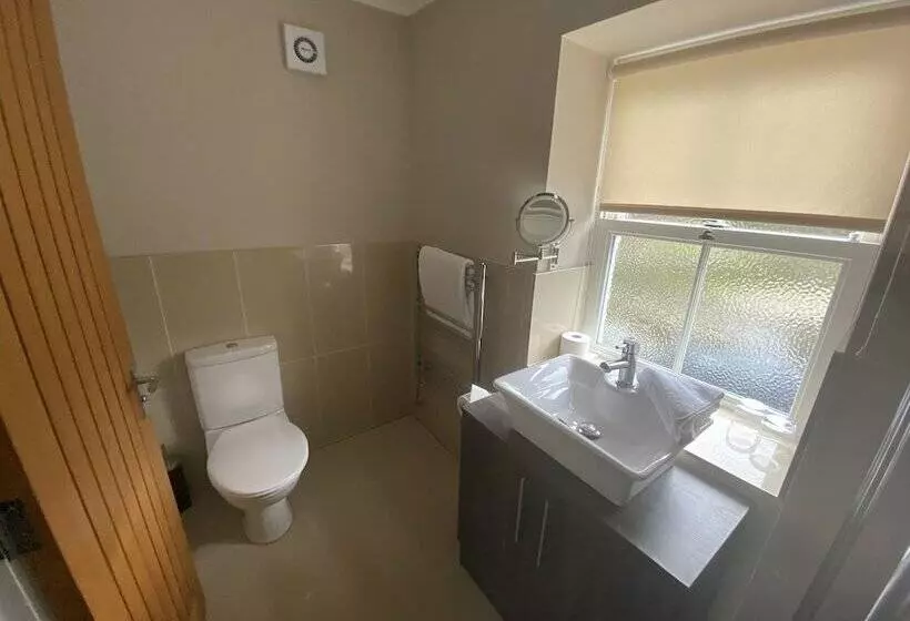 酒店 The Three Horseshoes