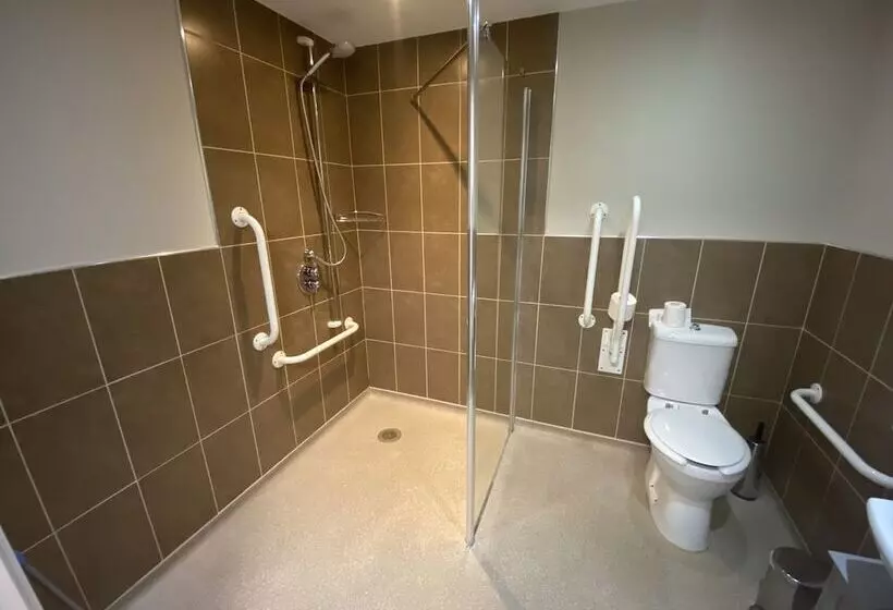 酒店 The Three Horseshoes