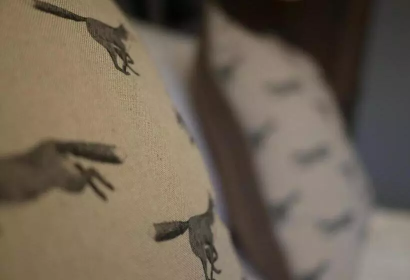 هتل Waggon And Horses, Eaton, Congleton