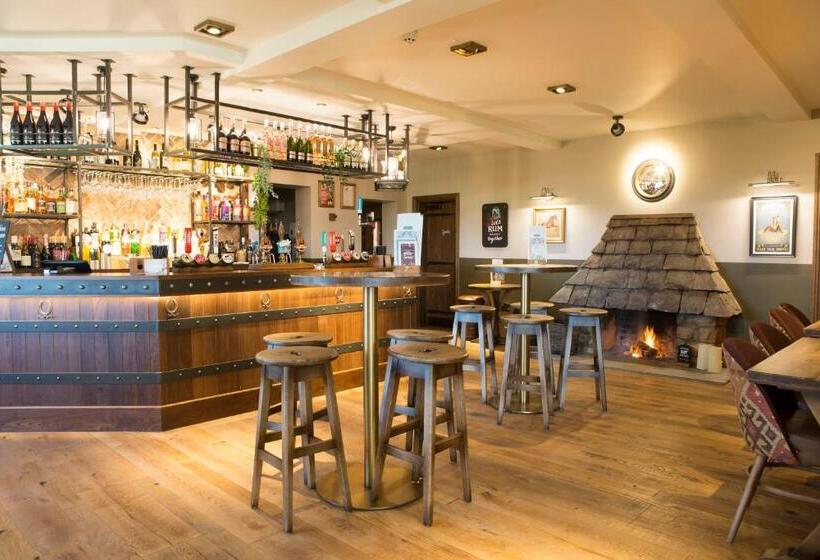 فندق Waggon And Horses, Eaton, Congleton