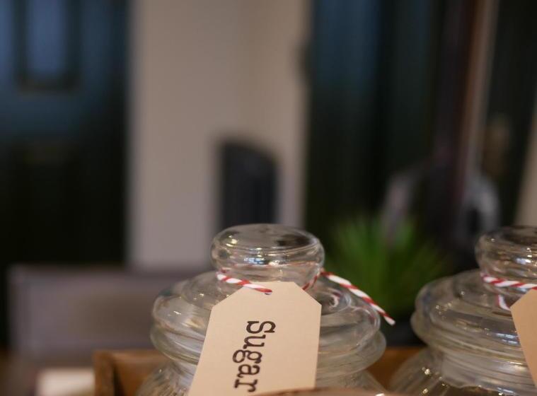 فندق Waggon And Horses, Eaton, Congleton