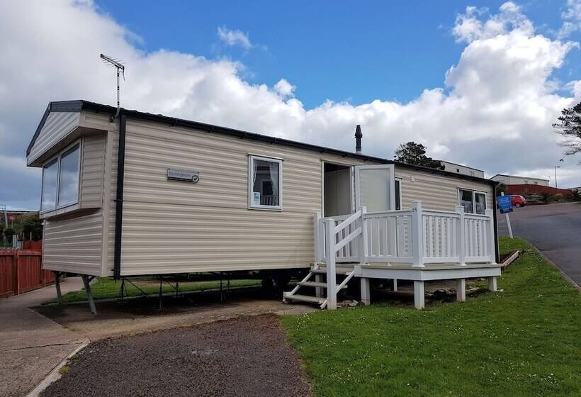 בית מלון כפרי Pool Garden 2br Parking Wifi Sleeps6