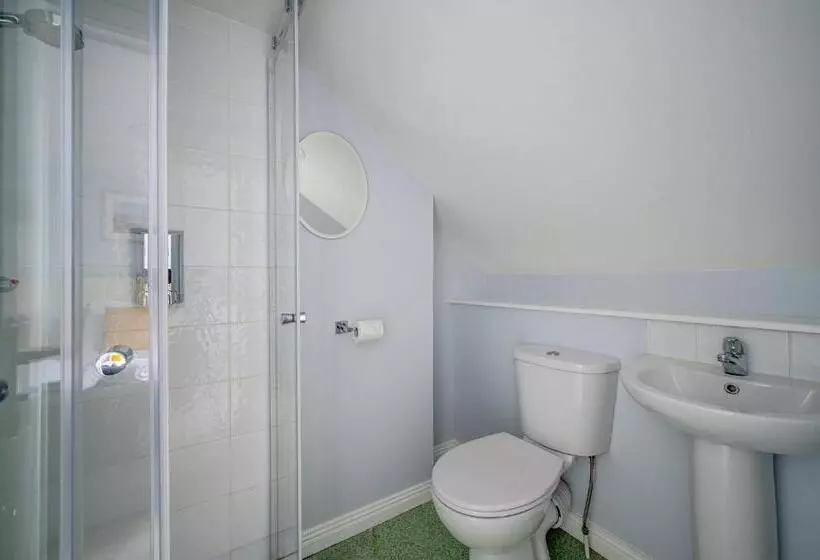 پانسیون Chamberlain House