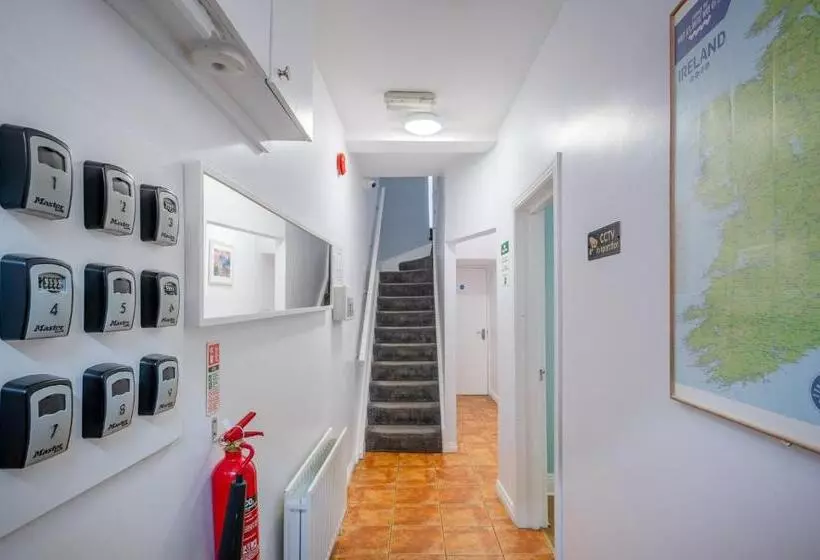 پانسیون Chamberlain House