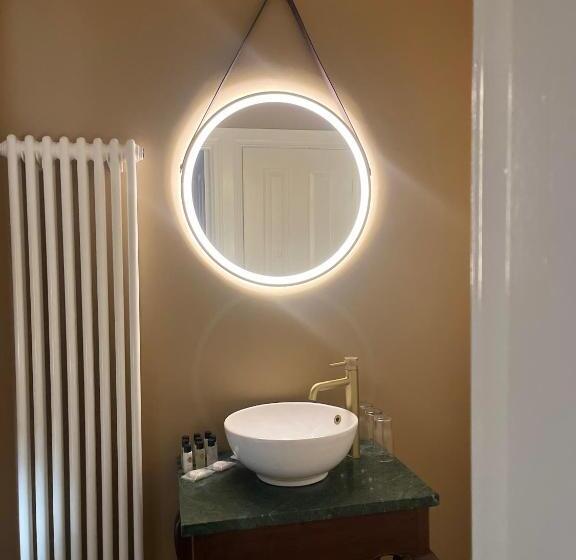 Пансион Charlemont House