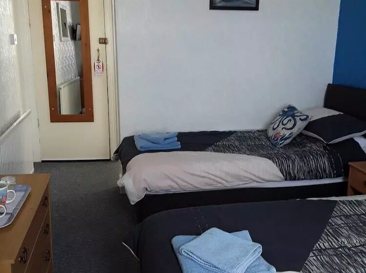 پانسیون Merriedale Guest House