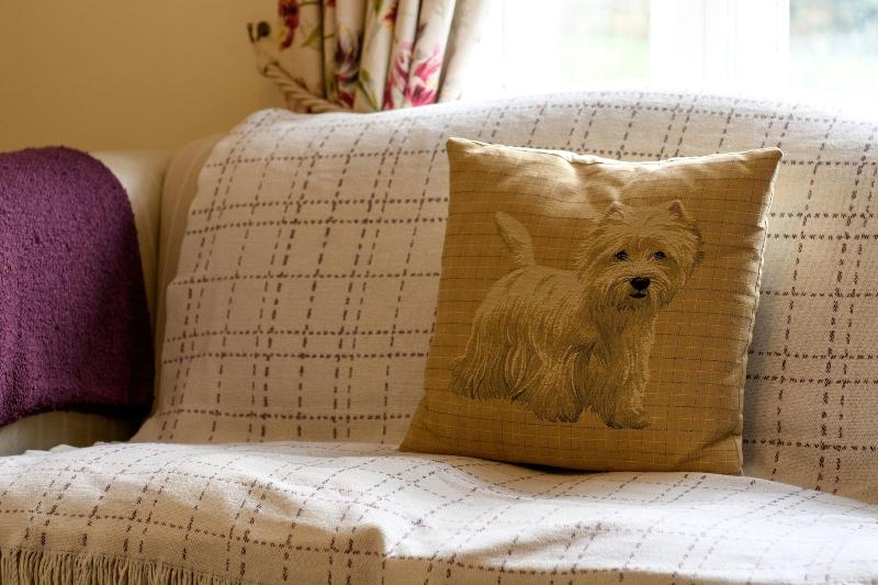 膳宿费 South Stack Coastal Retreats