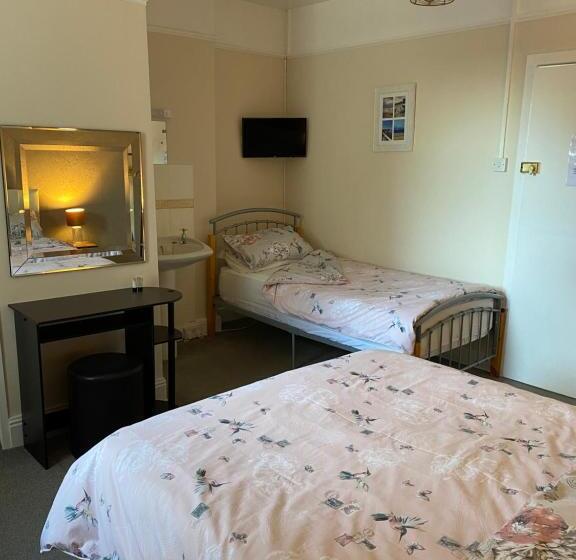 ペンション The Rosefield