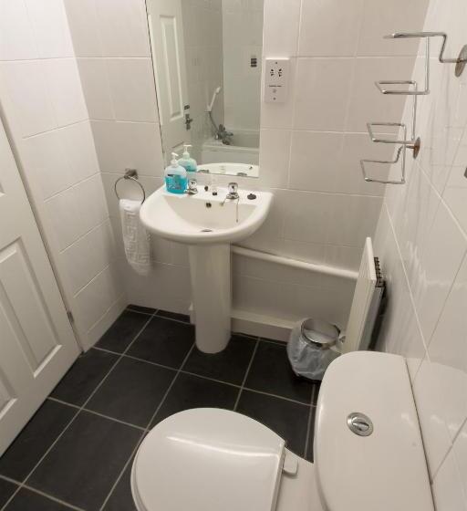 펜션 Trinity Guest House