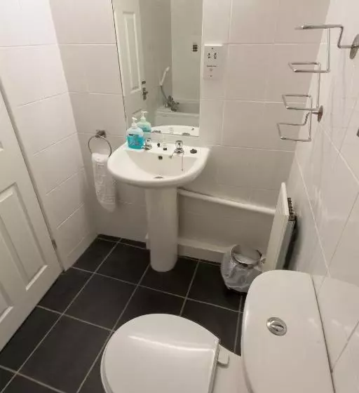 Pensão Trinity Guest House