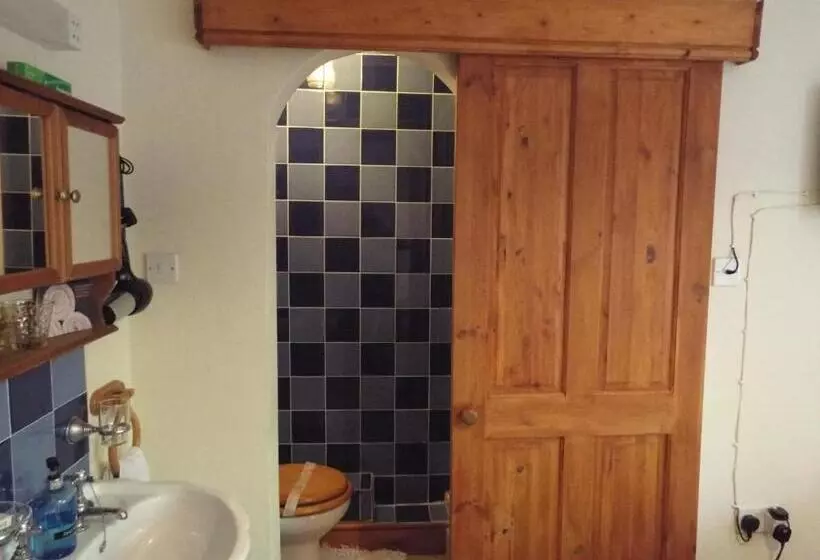 פנסיון Woodpeckers Bed & Breakfast