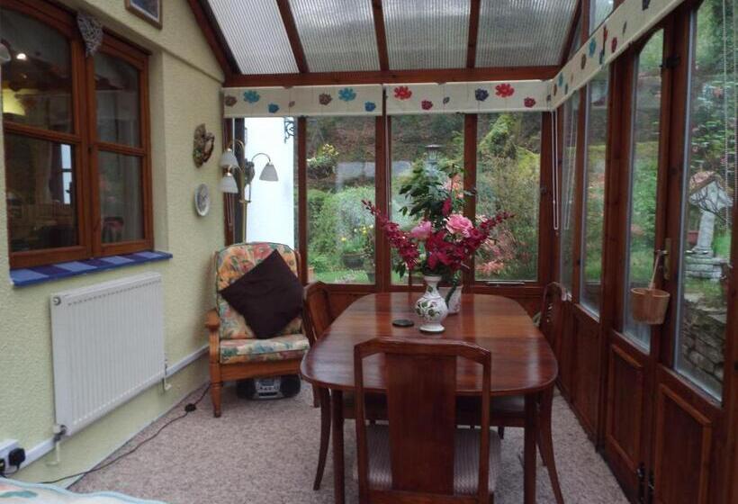 Пансион Woodpeckers Bed & Breakfast