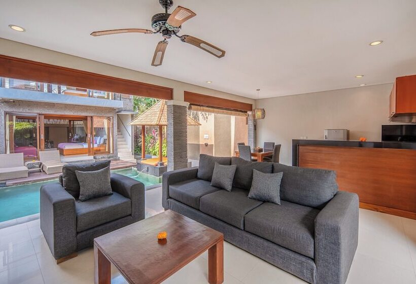 リゾートホテル Nyanyi Sanctuary Villa By Ini Vie Hospitality