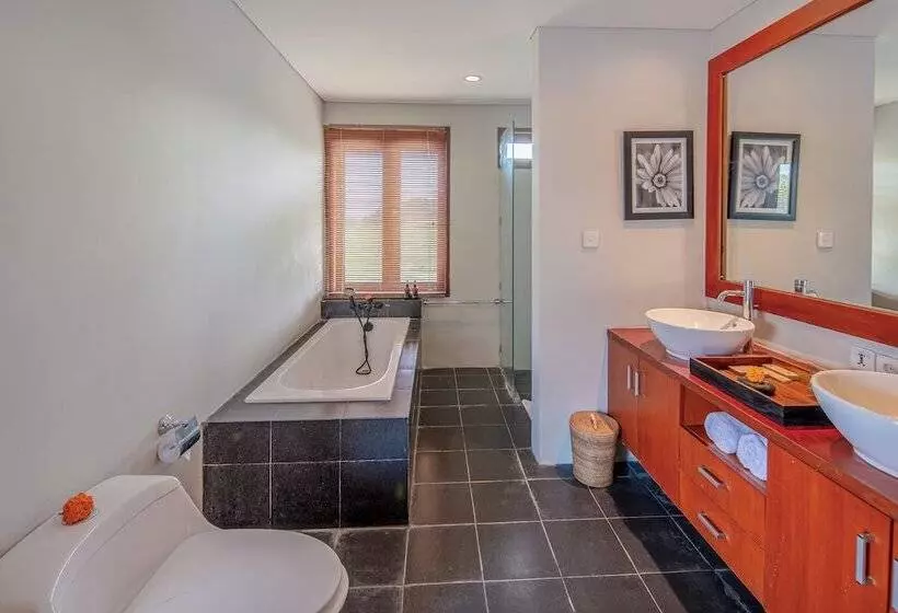 אתר נופש Nyanyi Sanctuary Villa By Ini Vie Hospitality