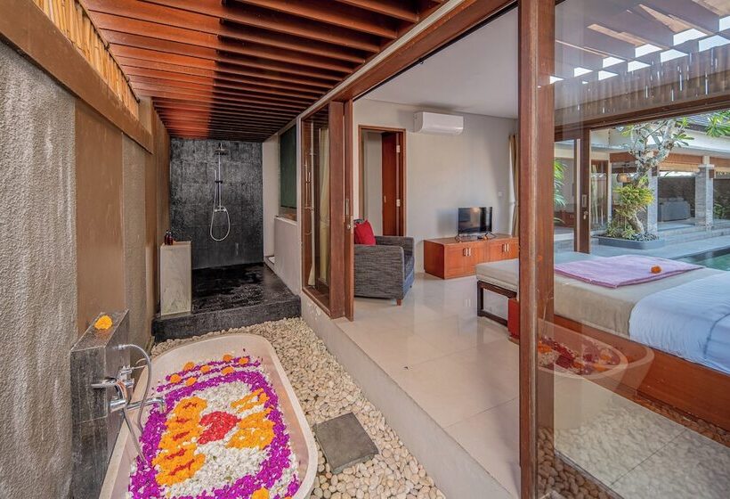 Resort Otel Nyanyi Sanctuary Villa By Ini Vie Hospitality