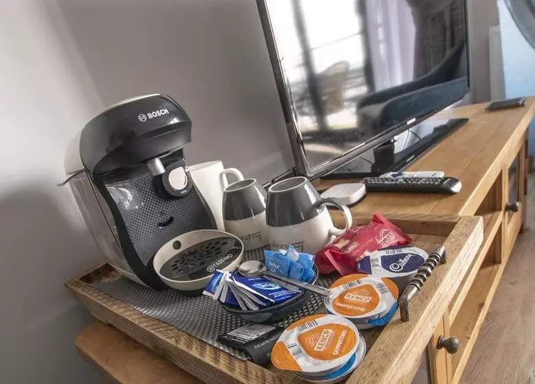 The Fishing Boat Inn Seaview Studio