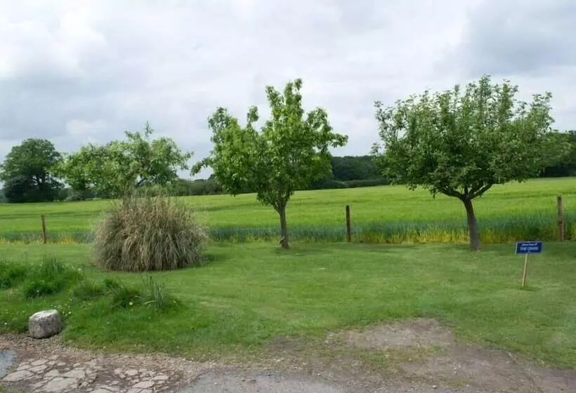 Woodview Bed & Breakfast